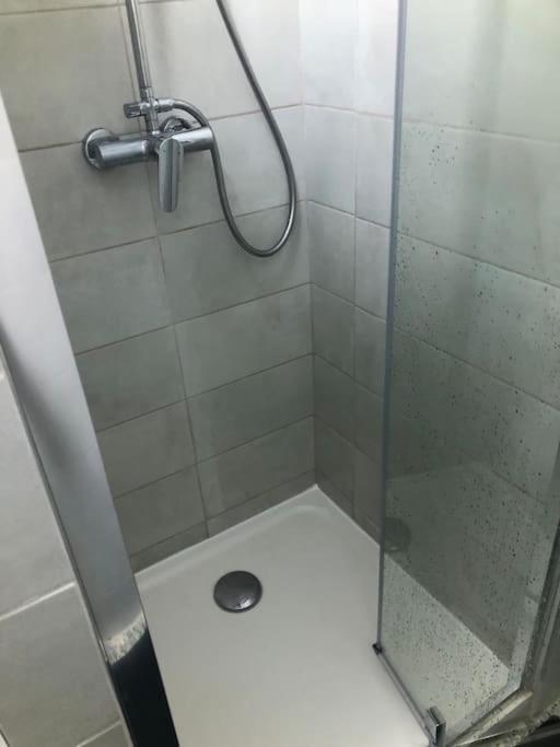 Appartement Vue Mer Au Lavandou Льо Лаванду Екстериор снимка