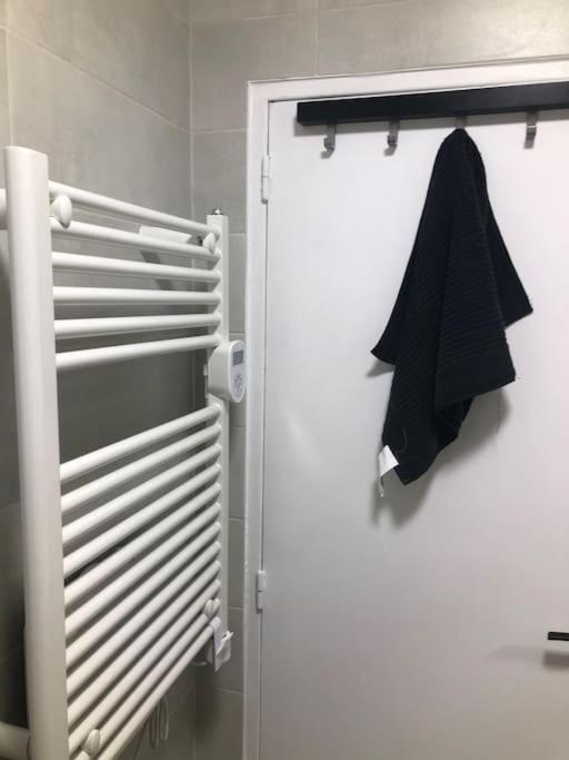 Appartement Vue Mer Au Lavandou Льо Лаванду Екстериор снимка
